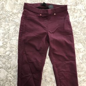 Burgundy jeggings